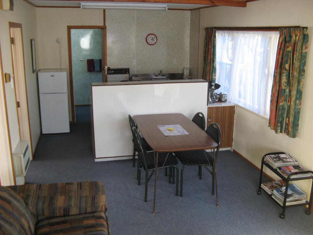 Tongariro River Motel Turangi Zimmer foto