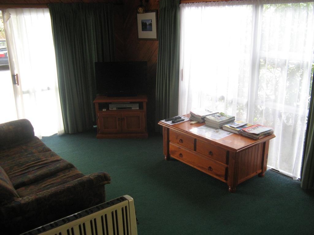 Tongariro River Motel Turangi Zimmer foto