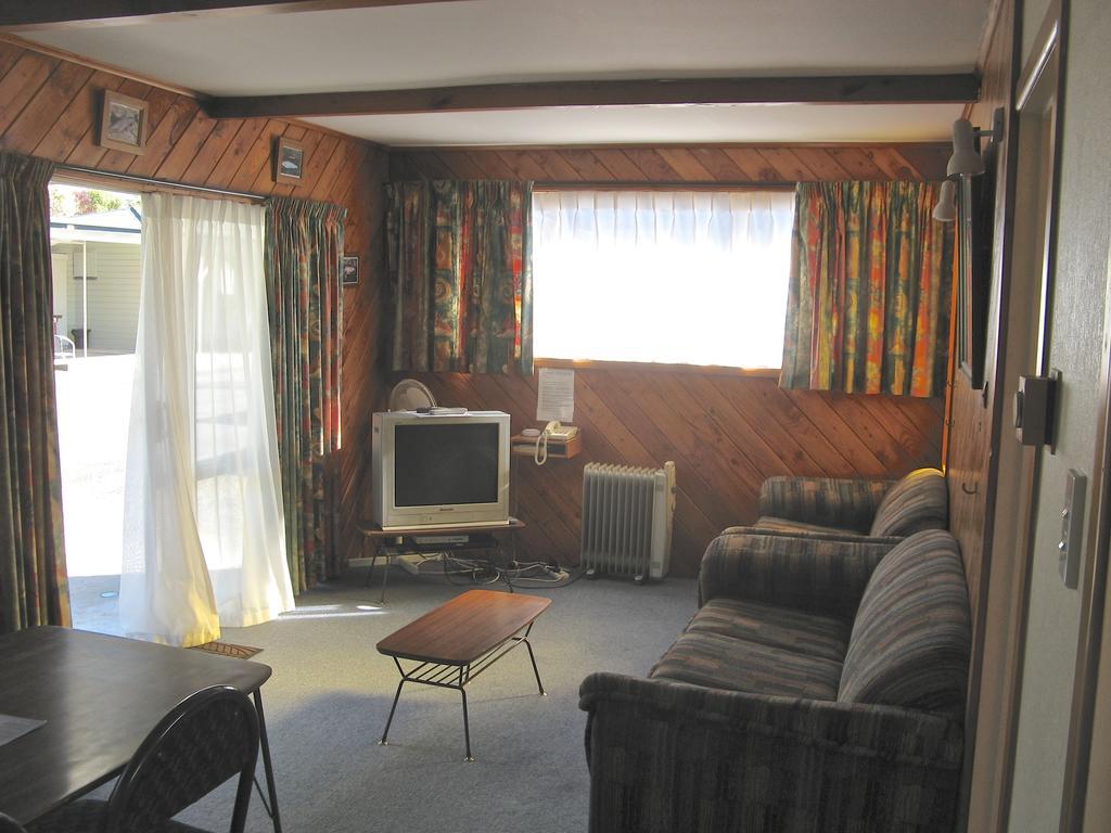 Tongariro River Motel Turangi Zimmer foto