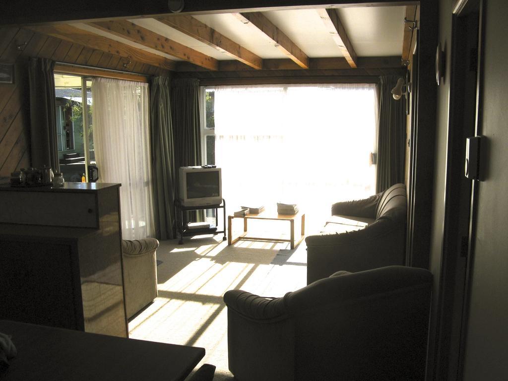 Tongariro River Motel Turangi Zimmer foto