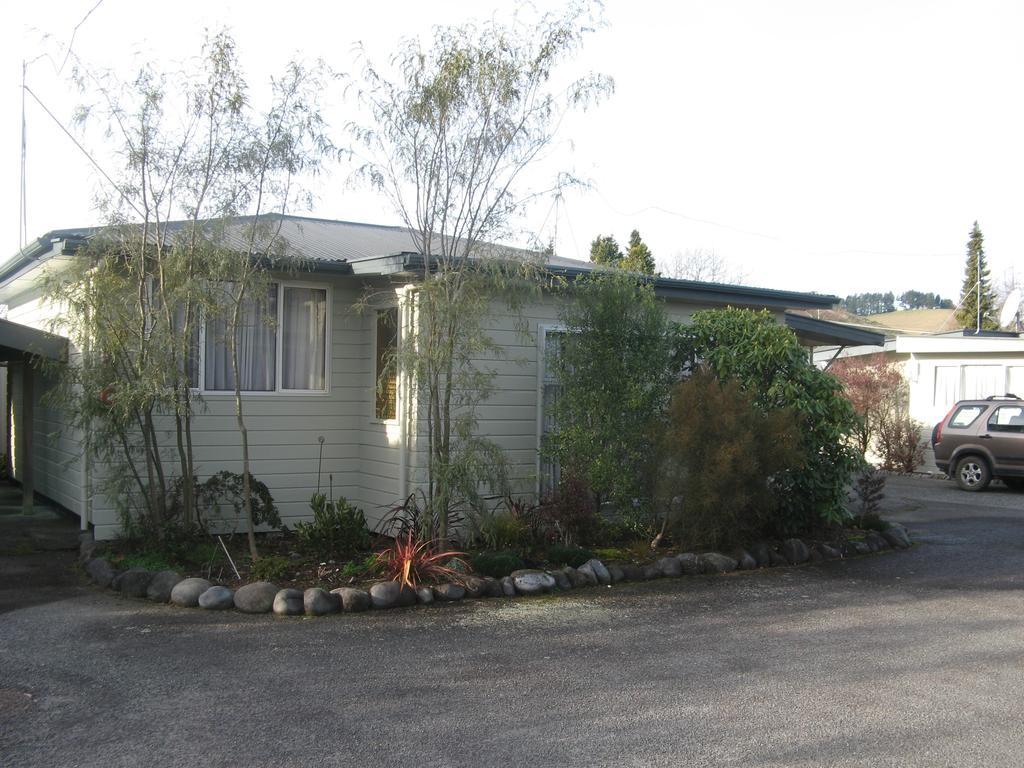 Tongariro River Motel Turangi Exterior foto